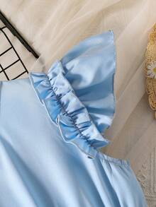 Váy suông hở vai in họa tiết bướm và hoa cho bé gái tuổi mới lớn - Màu xanh lam - Xem 4