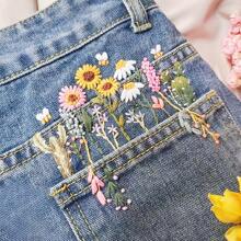 A Set Of Lace Embroidered Jeans Pocket Decoration Set, DIY Mixed-Color Fabric Craft Set With Calico, English Manual, Sewing Needle, Thread - All-Season Flower-Themed Decoration Set