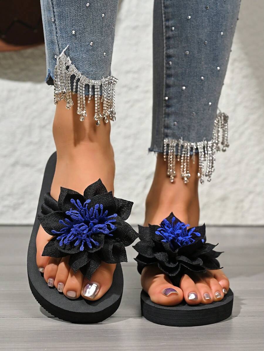 2025 New Thick Sole Platform Women Shoes, Fashionable Casual Ladies Beach Shoes, Ultra-Light Soft Comfy Anti-Slip Flip Flops, Women Floral Bowknot Solid Color Elegant Preppy Style Slides - Black - View 1