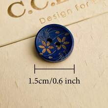 Set de 10/50 piezas Botones de madera tallada con estilo vintage en azul y dorado con diseño floral para manualidades DIY, costura y decoración de disfraces - Diseño redondo delicado con patrones finos, accesorios de costura