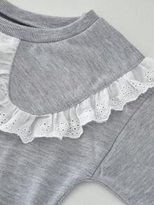 2pcs/set Young Girls' Casual Sport Solid Color Lace Splice Turn-down Collar Sweatshirt And Long Pants Outfits, Spring And Autumn