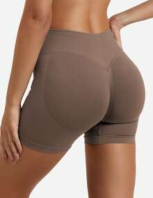 VOYJOY Pantaloncini sportivi da donna, pantaloncini da palestra con glutei scrunch, con schiena a V, vita alta, sollevamento glutei, motociclista, pantaloncini estivi per allenamento fitness - Castano - Visualizzare 3