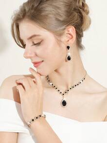 Ladies' Diamond Jewelry Sparkling Luxury Diamond Jewelry Set Sparkling Necklace Earrings Bracelet Set Personalized Glitter Wrinkled Envelope Bag Handbag Fashion Banquet Bag Handheld Banquet Bag Handheld Banquet Bag Elegant Handheld Banquet Bag Ladies' Ball Handbag Ladies' Bridal Banquet Bag Ball Handbag Metal Chain Handbag Wedding Party Handbag Cocktail Party Wedding New Wallet Banquet Bag - Black - View 4