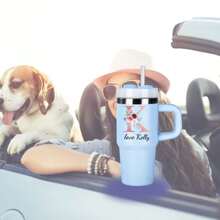 Tasse personnalisée de 14 oz avec lettre de A à Z, tasse à boire de tous les jours, cadeau surprise, cadeau de nouvel an, cadeau d'anniversaire, cadeau de la Saint-Valentin, convient à la famille, aux amis, aux amoureux, à la fête des mères, à la fête des infirmières, à la fête des pères, au mariage, à la remise des diplômes, à la fête des enseignants, multifonctionnel, ornemental, réutilisable, raffiné, élégant, de haute qualité, coloré, moderne, personnalisé, unique, idéal comme cadeau pour lui, idéal comme cadeau pour elle, petit ami, papa, petite amie, maman, famille, amis, salle de thé, maison, jardin, bureau, tasses personnalisées, ambiance chaleureuse