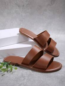 New Plus Size Women's Comfortable Simple Round Toe Strap Crisscross Flat Slip-On Sandals, Casual Fashion Outdoor Vacation Beach Summer Shoes - Brown - View 2