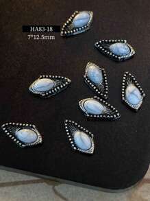 Geassorteerde 5 stuks/30 stuks/50 stuks nieuwe nagelkunst Boucheron-serie decoraties, vintage paleisstijl exotische platte versieringen, strass-steentjes