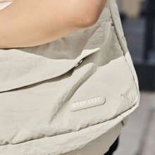 XTEP Special Step Shoulder Bag For Men And Women 2025 New Spring/Summer Couple Portable Leisure Sports Mobile Bag Crossover Bag 875237130006