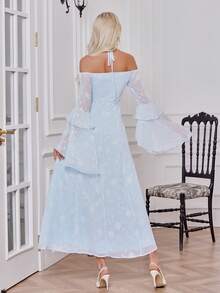 露肩、镂空细节、喇叭袖、合身腰部 A 字裙、伴娘裙 - 淺藍色 - 查看 2