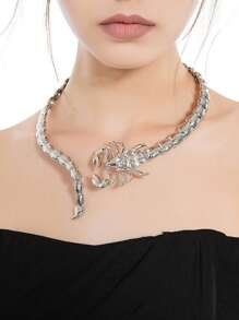 1 pièce Collier de la série animale personnalisée exagérée Scorpion Serpent pour femmes, convient pour le port quotidien, les fêtes, les vacances, un cadeau pour la famille et les amis