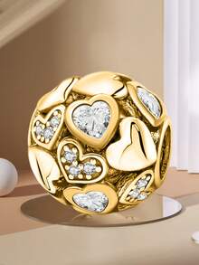 1件时尚串珠配饰，适合女士手链/手镯DIY饰品制作，也可作为日常佩戴装饰品，适合女孩佩戴。