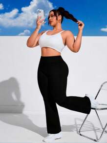 Calça Flare Bailarina Plus Size Tecido Grosso Cós Alto Em Suplex Poliéster Conforto Com Wolfox SHEIN Moda Fitnes