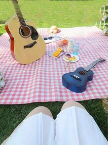 1 Piece Outdoor Picnic Mat, Portable Thickened Camping Mat, Beach Moisture-Proof Mat, Tent Ground Mat, Waterproof Lawn Mat, Travel Blanket For Indoor And Outdoor Family Games.