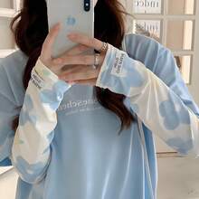 1 Pair Of Summer Cute Flower Ladies Ice Sleeves New Sunscreen Anti-Ultraviolet Arm Guards Female Ice Silk Sleeves - Ladies Floral Sleeves - View 2