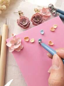 10*10cm Large Flower Making Sponge Mat - High-Resilience, Uncharged Plastic Tool For Thinning Fondant Petals, Shaping Clay & Pottery Crafts With Ease - Perfect For DIY Artisans And Craft Enthusiasts