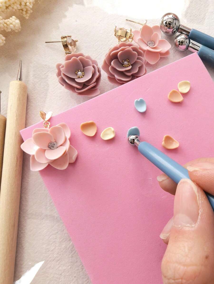 10*10cm Large Flower Making Sponge Mat - High-Resilience, Uncharged Plastic Tool For Thinning Fondant Petals, Shaping Clay & Pottery Crafts With Ease - Perfect For DIY Artisans And Craft Enthusiasts