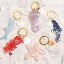 可爱海洋主题钥匙扣，海马、海星、虾、贝壳装饰，简约设计，适合暑假、上学、汽车等场合，哥特风、Y2K风格，圣诞节礼物，可作包包挂饰，送给老师、朋友、姐妹的礼物创意