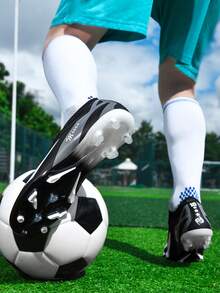 1 双男式低帮户外足球/足球鞋，成人和青少年，防滑，耐磨，适合 AG、FG、软土、草地、比赛和训练，系带，小码，皮革 - 黑色 - 查看 7