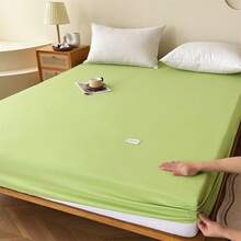 Solid Color Simple Fitted Sheet, Versatile For All Seasons