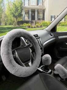 1 set accessoires d'intérieur de voiture pour femmes : housses de siège avant motif papillon mignon, couvre volant/frein à main/pommeau de vitesse en peluche, décoration suspendue de rétroviseur en peluche et strass, 1 paire de porte-gobelets en silicone, accessoires d'intérieur de voiture roses