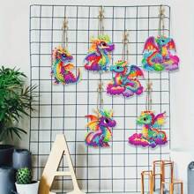 6 Stücke bunte Cartoon Drachen Baby Wolke Diamant Kunst Anhänger Schlüsselanhänger DIY Bastelset, süße Mosaik Schlüsselanhänger Taschenanhänger Dekoration, Geburtstagsparty Geschenk für das Jahr des Drachen