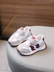 1 paire de chaussures de course à la mode, antidérapantes, légères et décontractées, à scratch (2025), pour sports de plein air, toutes saisons