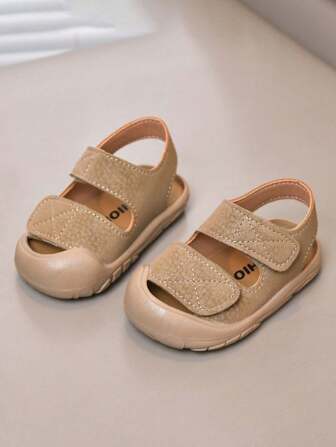 1 par de sandalias para bebé unisex de suela blanda y anti-deslizante con cierre de gancho y bucle, adecuadas para uso diario en verano y actividades al aire libre