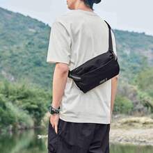 XTEP Bolso bandolera especial para hombres y mujeres, nueva colección 2025, bolso de pareja portátil para ocio, viajes al aire libre, bolso pequeño - negro - Ver 3