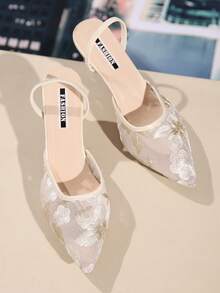 2025秋冬新款中国风白色高跟穆勒鞋，尖头蕾丝刺绣两穿凉鞋，优雅，女士浅口鞋，高跟，猫跟，婚礼服饰 - 米色 - 查看 2