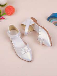 Girls' Hollow Bowknot Pearl Soft Sole Princess Ballet Dance Shoes, Suitable For Spring And Summer - White - View 9