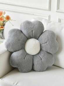 قلب رمادي أبيض