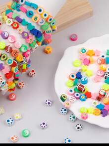 Polymer Clay Bead Bracelet Making Kit, Cute & Fun Beads Friendship Bracelet Making Set, Includes Letter Beads Pendant, Suitable For Jewelry DIY Crafts