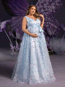 Faeriesty Dressalisa 大尺碼孕婦優雅洋裝，V領設計，飾有花卉貼花，無袖，腰部蝴蝶結，適合寶寶迎新派對、拍照、花園派對、晚宴等場合 - 淺藍色 - 查看 6