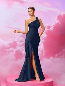 MOEVIO 女士优雅正式不对称领口缎面褶饰裹身侧垂双肩带开叉大腿露背长款舞会晚会礼服，适合春夏季度假约会装、礼服、婚礼宾客