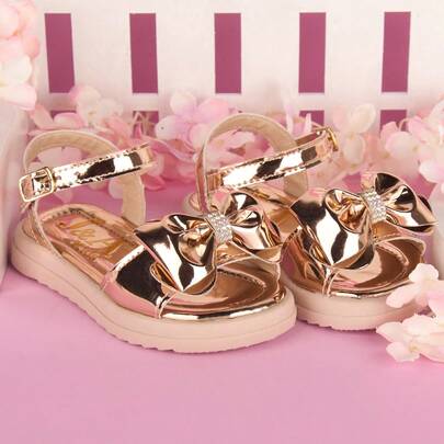 Sandália Infantil Laço Strass Metalizada Menina Bebe Confortável Antiderrapante Casual Macia Leve