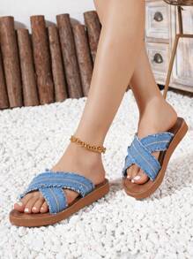 حذاء سيدات بحزام منسوج أزرق مع سلسلة ثقب وتزيين شرشوب، نعل صنادل عرضي مناسب للتنسيق مع الفساتين للذهاب إلى الشاطئ وحفلات العطلات أو الارتداء اليومي داخليا وخارجيا، نعل سيدات شبشب بتصميم أزياء عصري، خفيف الوزن ومريح، قابل للتهوية سهل الارتداء والحمل لأحذية عطلة الصيف / عودة المدرسة للطلاب الجامعيين / أحذية الربيع / أحذية عيد الفصح / أحذية كاجوال شاطئية