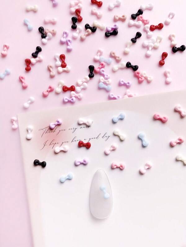 100 قطعة من أنماط الفيونكة الملونة بطراز الربيع والصيف، تصميم فيونكة صغير الحجم، زينة فن الأظافر، زينة أظافر فيونكة صغيرة طراز ياباني DIY، زينة فن الأظافر، مجموعة ألوان متعددة مختلطة عشوائيًا، لوازم الأظافر، تميمة الأظافر، جواهر الأظافر