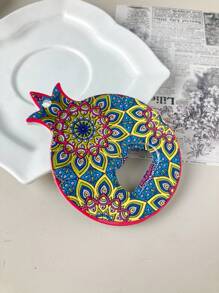 1pc Bohemian Style Pomegranate Shaped Symmetrical Floral Pattern Debossed Gold Foil Magnetic Bottle Opener, Suitable For Home Decor, Daily Use And Birthday/Holiday Gifts