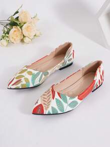 Scarpe da donna casual versatili, stile cinese casuale e moderno, punta affusolata, suola morbida e comoda, adatte per tutti i tipi di lavoro, per tutte le stagioni, con stampa a patchwork e taglie comode