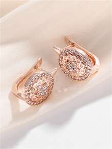 1 Pair Of New Creative, Simple, Fashionable, Highly Attractive, High-End And Elegant Hollowed-Out Artificial Zirconia Flower Earrings Accessories Fresh And Casual Light Luxury Exquisite Versatile Jewelry Earrings