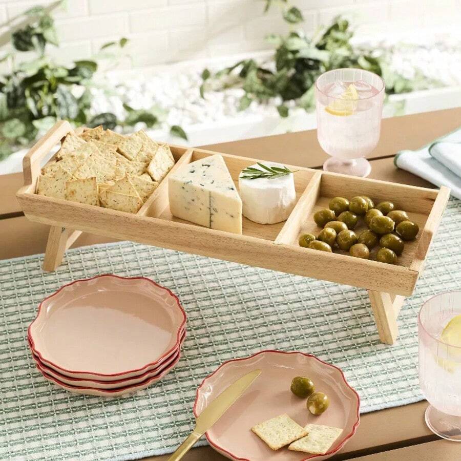 19 Foldable Wood Serving Tray Brown - Hearth  Hand With Magnolia - 1 - 查看 1