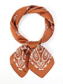 1条佩斯利花纹波西米亚风头巾，可作沙滩时尚围脖或连衣裙使用
