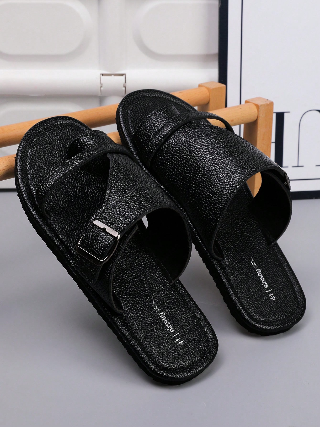 صندل شاطئ مريح مسطح، صندل جلدي بسيط للرجال، نعل دا...