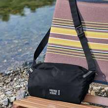 XTEP Bolso bandolera especial para hombres y mujeres, nueva colección 2025, bolso de pareja portátil para ocio, viajes al aire libre, bolso pequeño - negro - Ver 6