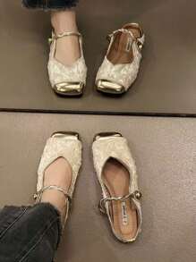Mulas Planas Confortáveis de Deslizar, Sapatos Casuais Versáteis para Mulheres, Sandálias de Salto Baixo com Biqueira Aberta Inspiradas no Estilo Francês 2025, Uso Diário Elegante e Respirável