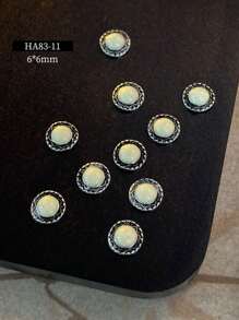 Geassorteerde 5 stuks/30 stuks/50 stuks nieuwe nagelkunst Boucheron-serie decoraties, vintage paleisstijl exotische platte versieringen, strass-steentjes
