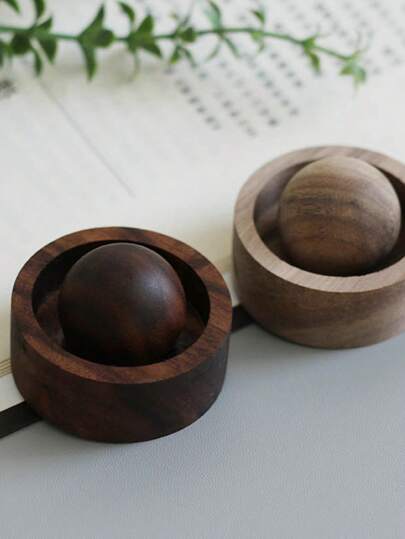 Walnut Wood Car Diffuser Scent Aromatherapy Essential Oil High-End Decor Car Fragrance Portable Diffuser Wooden Ball Essential Oil Diffuser Household Bedroom Fragrance Lasting Aroma Car Decor