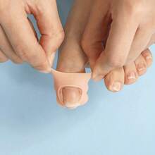 2pcs Silicone Toe Separators - For Ingrown And Thick Nails - Comfortable And Flexible Foot Care - Thumb Protector - View 2