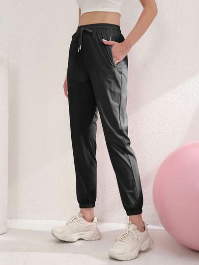 超薄字母印花女式运动短裤，跑步短裤，带抽绳腰带，透气健身短裤 - 尼龙和氨纶 - 女式裤子 - 适合跑步、健身房和锻炼 - 健身爱好者的完美礼物