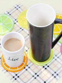 7个水果造型防滑PVC杯垫，创意水果设计，适用于家庭和餐饮场所 - 彩色 - 查看 2