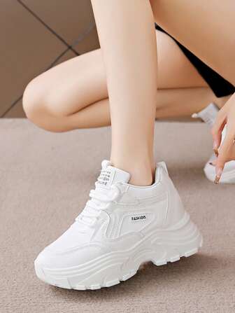 Women's Platform Casual Sneakers, White Sport Shoes, 2025 Spring New Thick Bottom Increased Height Slimming Design, Small White Shoes